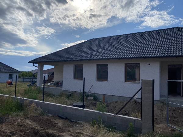 eladó újépítésű családi ház, Gyömrő